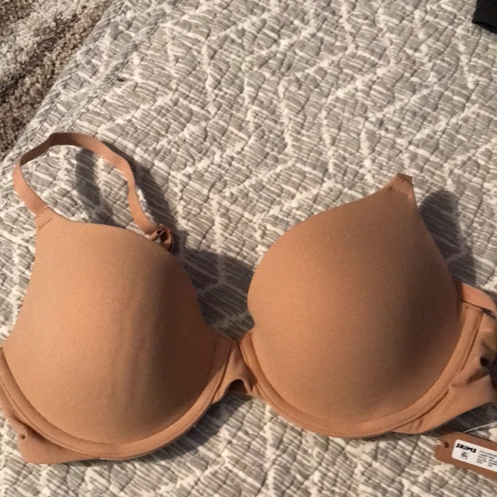 Nude T-Shirt Bra - Smooth Light Brown Everyday Support